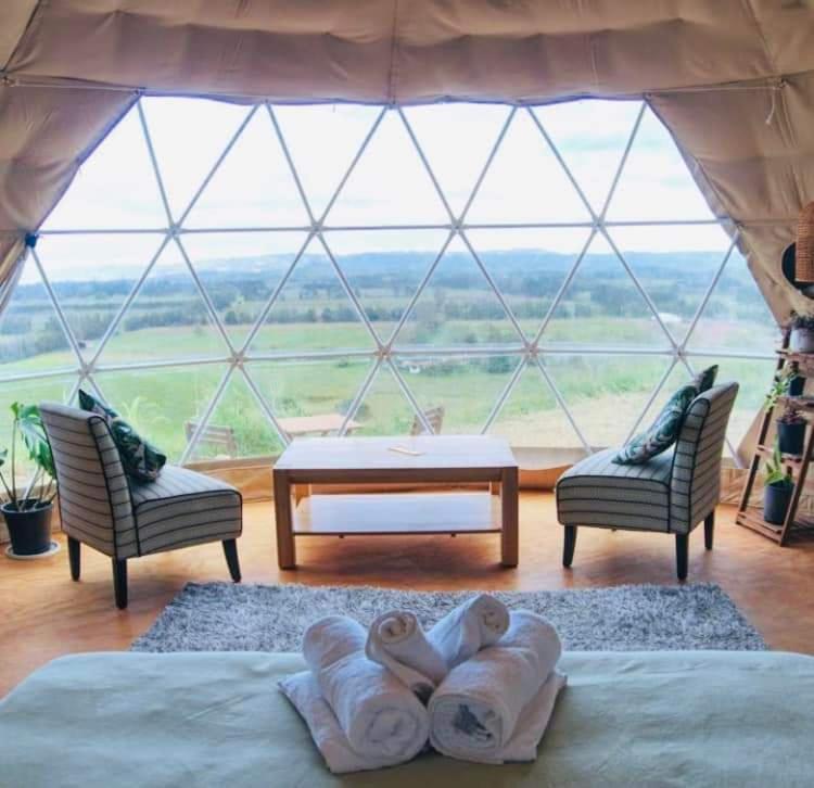 1 Waipu Off-Grid Eco Seaview Geodesic Glamping Dome Hotel Bagian luar foto